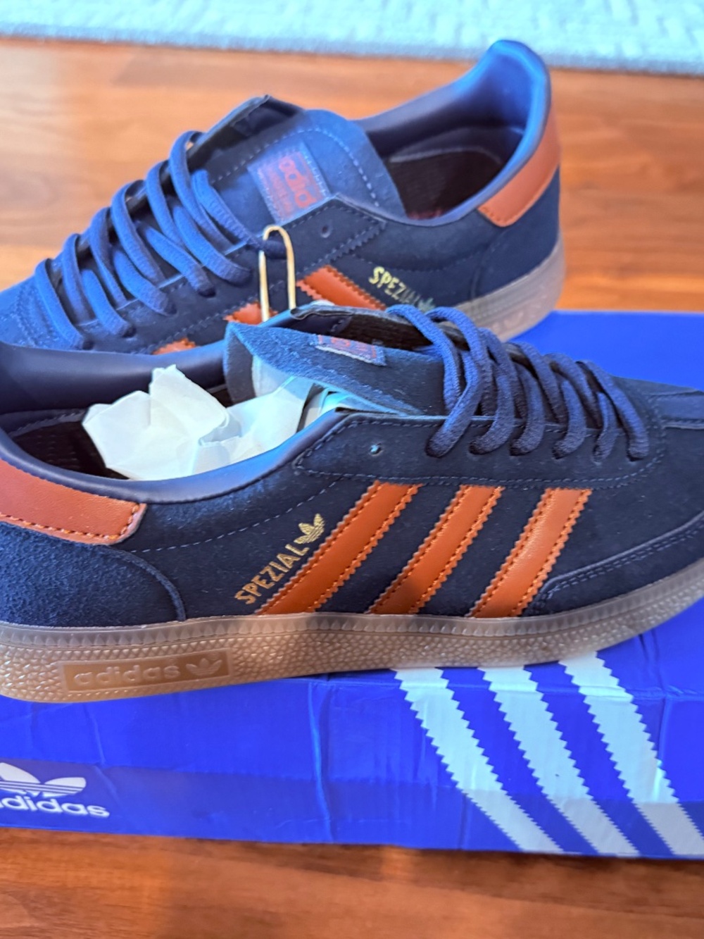 Adidas Handball Spezial Womens Lifestyle Shoes - Brand New